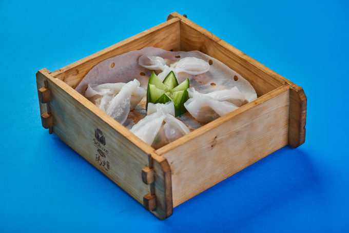 Dim sum with chicken and vegetables 450₽