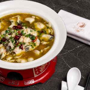 Сибас с кислой капустой